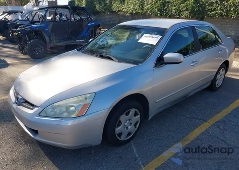 2005 Honda Accord 2.4 Lx z USA, uszkodzony, nr VIN 1HGCM56445A175721